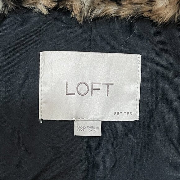 Loft Petites Faux Fur Coat Leopard Cheetah Animal PXS Jacket Lined Worn Once! - Picture 5 of 6